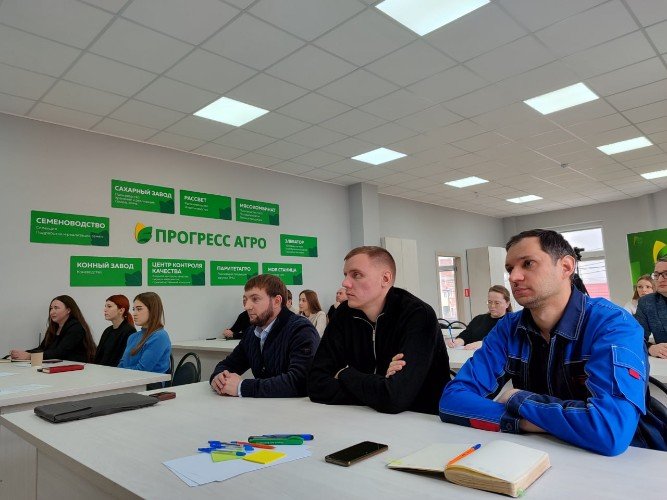 «Прогресс Агро» продолжает обучение стратегического кадрового резерва