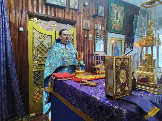 иерей Василий Васильев, настоятель храма святителя Николая в станице Некрасовской Усть-Лабинского района