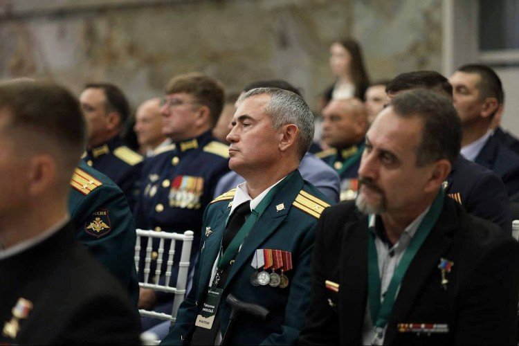 Встреча ветеранов СВО с губернатором