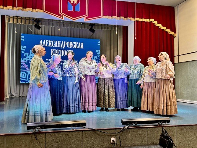 Аутентичный хор «Кубанцы-воронцы» из станицы Воронежской