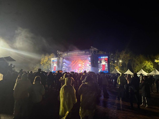 Концерт на озере