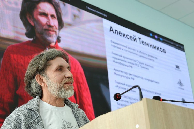 Алексей Темников в администрации Усть-Лабинского района