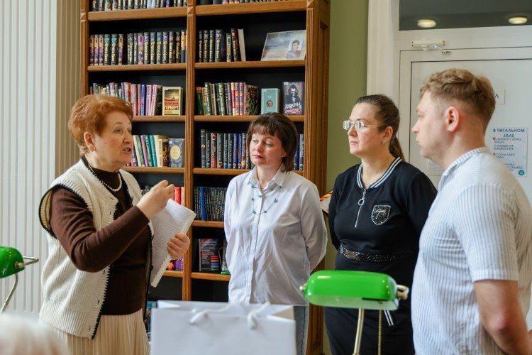 Екатерина Вакуленко с педагогами лицея