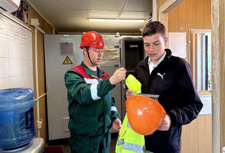 Школьник на мини-ТЭЦ