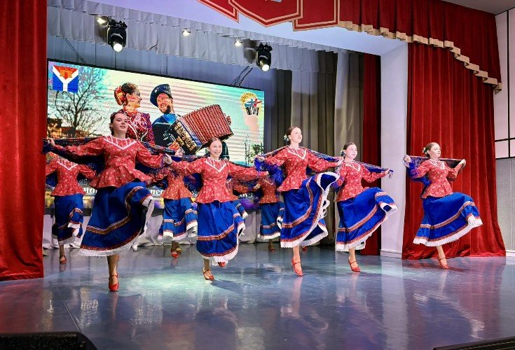 Детский хореографический коллектив из Кореновска