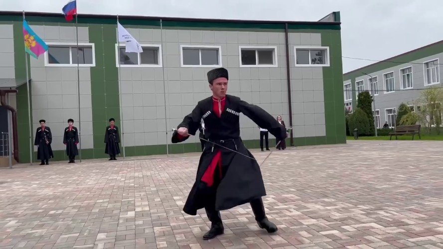 Фланкировка шашками