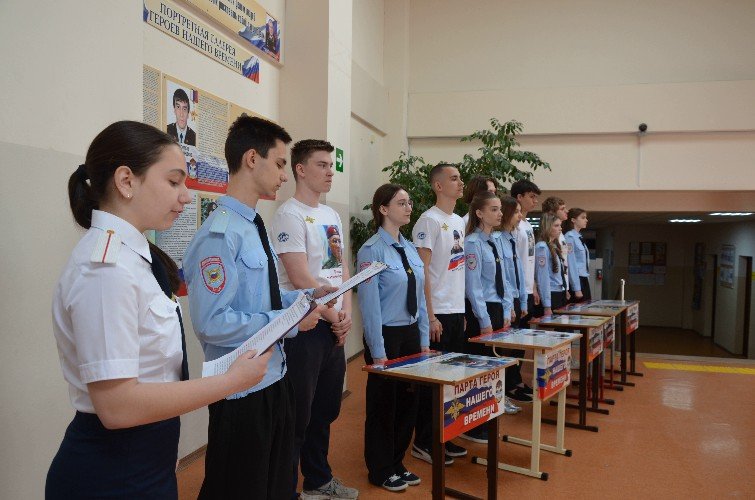 Полицейский класс: устьлабинцы набираются опыта перед новым проектом