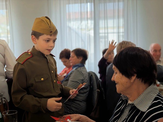Поздравление ветеранов