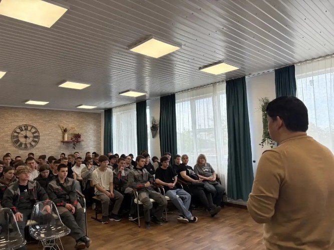 Визит проректора СПбГАУ в ЛМТ