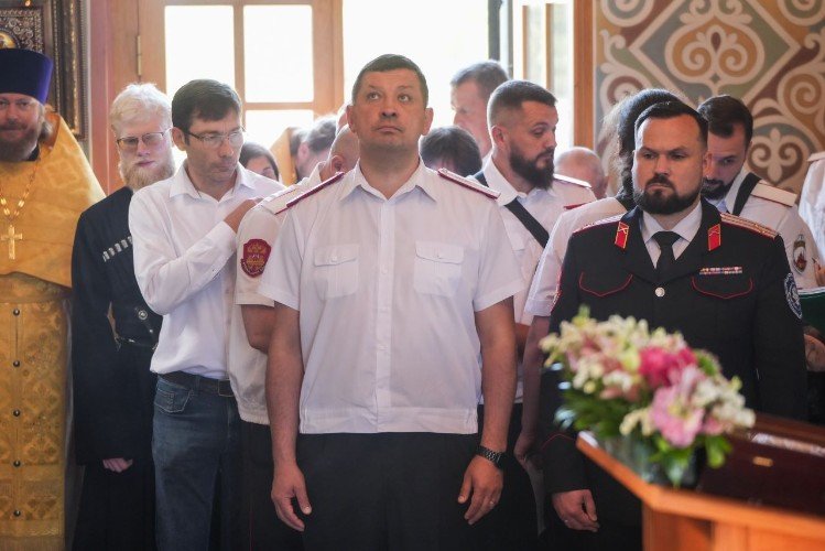 Приложение к святым мощам