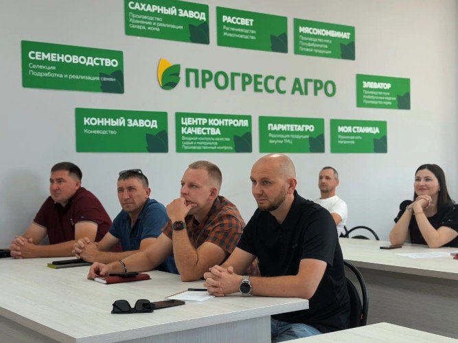 Занятия участников программы «АгроЛидер»