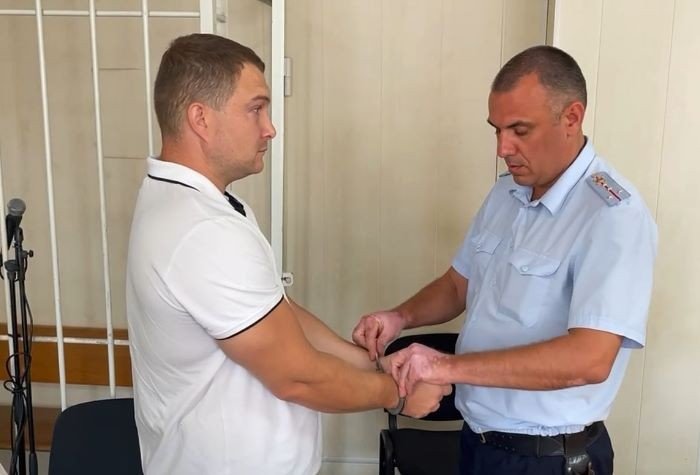 Александр Нестеренко в зале суда