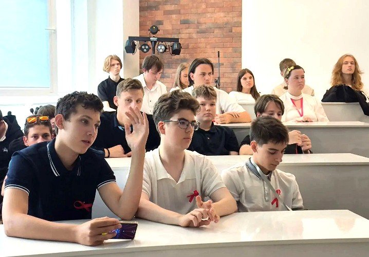 Студенты ИТ-колледжа