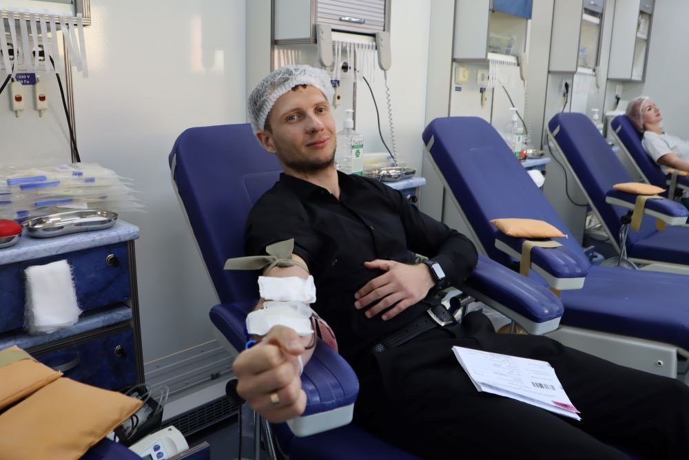 Прогрессовцы стали донорами