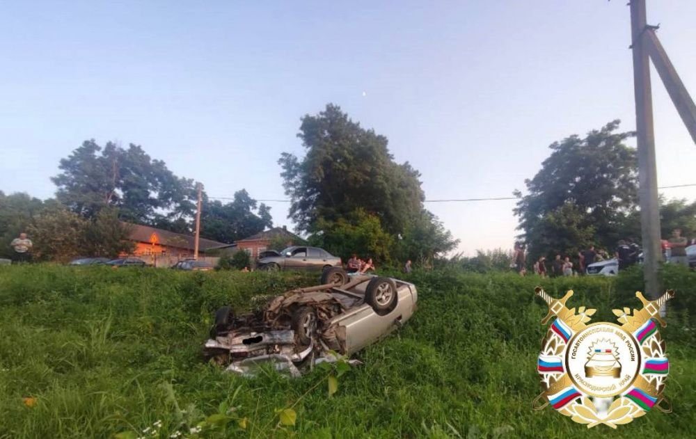 В Усть-Лабинском районе в аварии погиб человек и еще один получил травмы