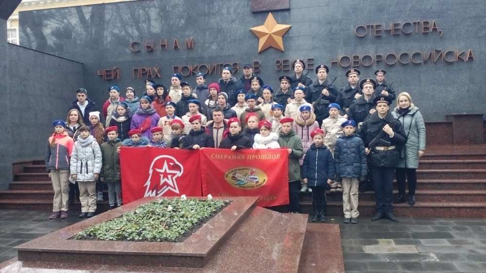Устьлабинцы отправились в Новороссийск для участия в акции «Бескозырка»