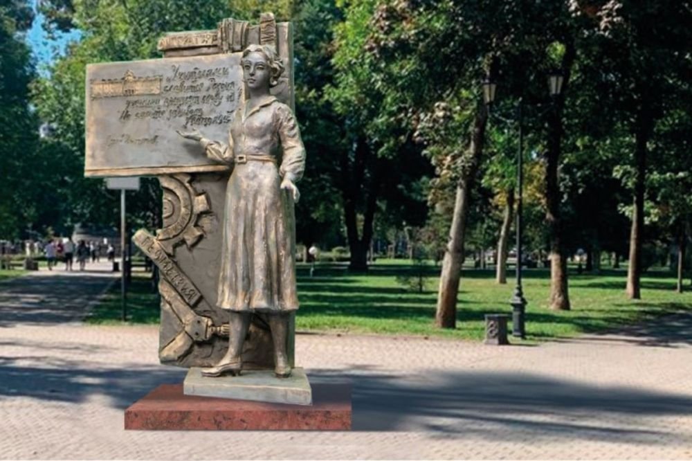 В Краснодаре началось народное голосование за эскиз памятника первой учительнице