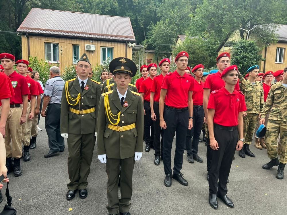 Команда юнармейцев Усть-Лабинского района вошла в тройку лидеров