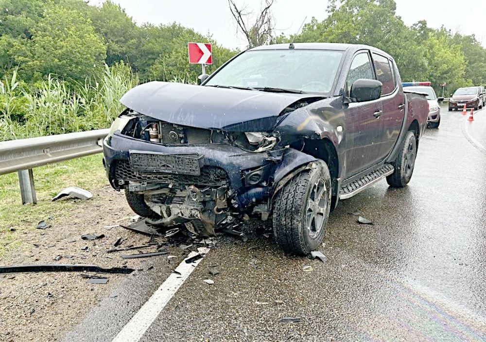 В аварии в Усть-Лабинске пострадал ребёнок
