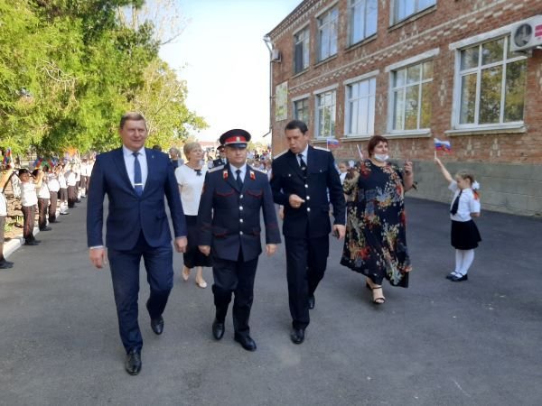 В Усть-Лабинском районе побывал вице-губернатор Александр Власов