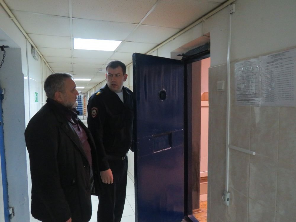 Общественник проверил изолятор временного содержания Отдела МВД России по Усть-Лабинскому району