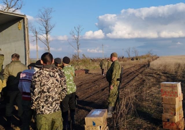 Бойцы «Ахмата» помогли устьлабинцам оперативно доставить гуманитарку на фронт