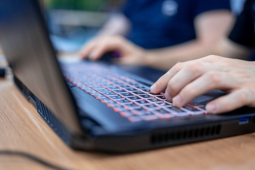 Со школьной скамьи