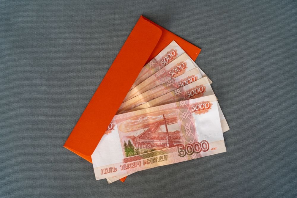 Кто на Руси больше всех зарабатывает?