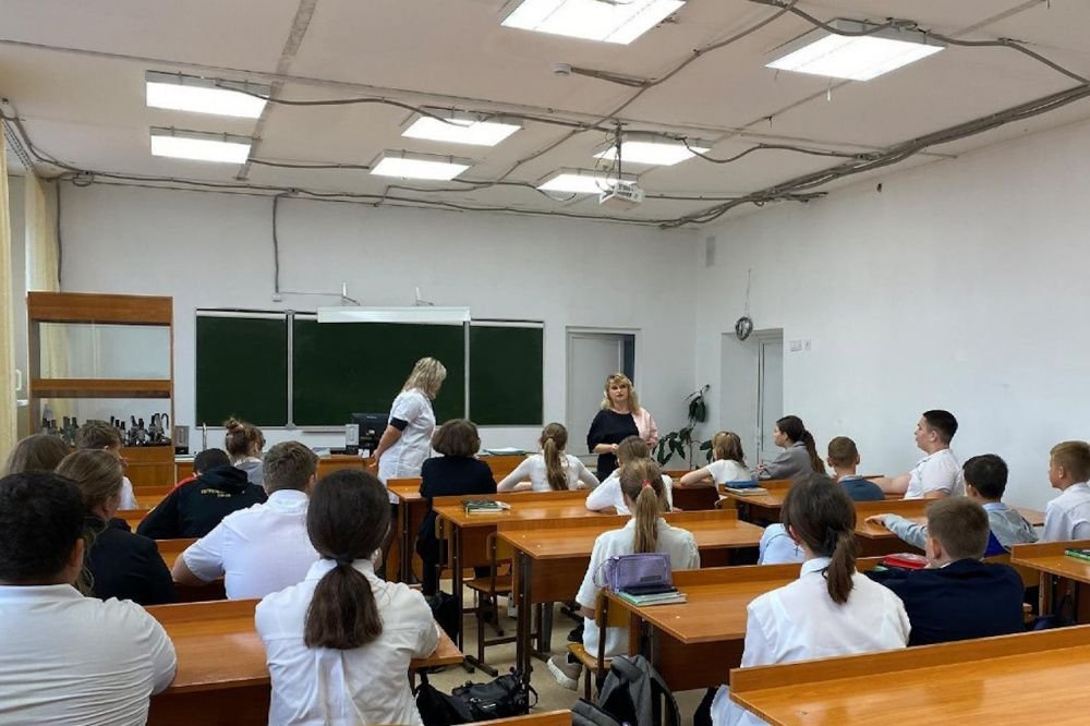 В школах проводят профилактические беседы о вреде курения и наркотиков