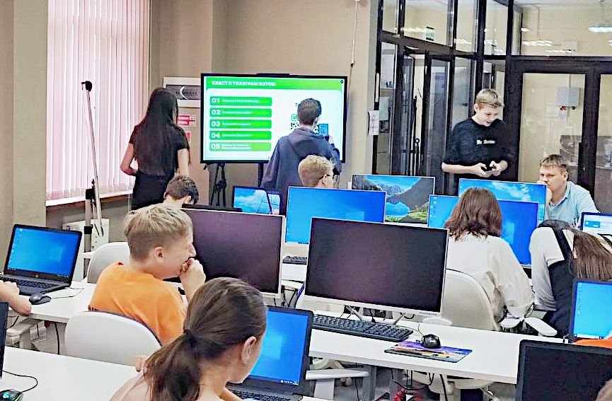 Усть-лабинские школьники научились разрабатывать умные решения