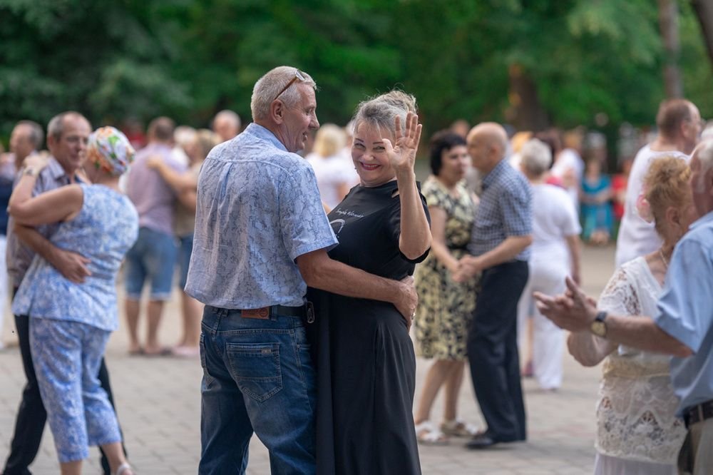 В библиотеке Усть-Лабинска провели литературную встречу читателей серебряного возраста