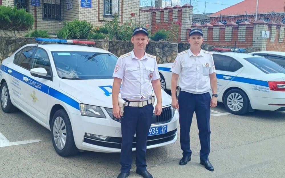 В Усть-Лабинске полицейские предотвратили преступление в отношении 16-летней девушки