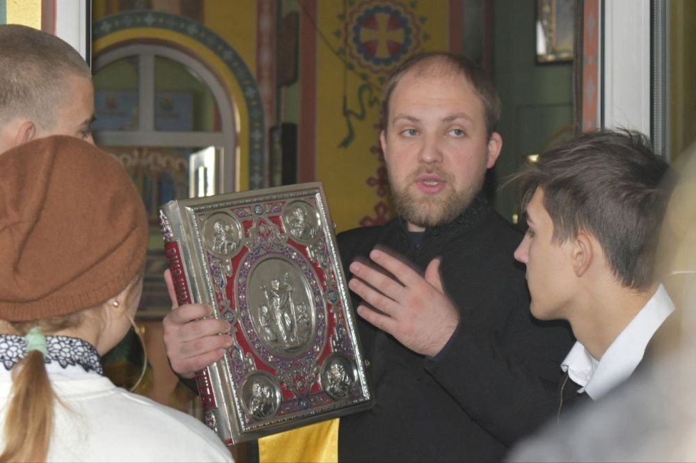 Экскурсии в храм Преподобного Сергий Радонежского продолжаются