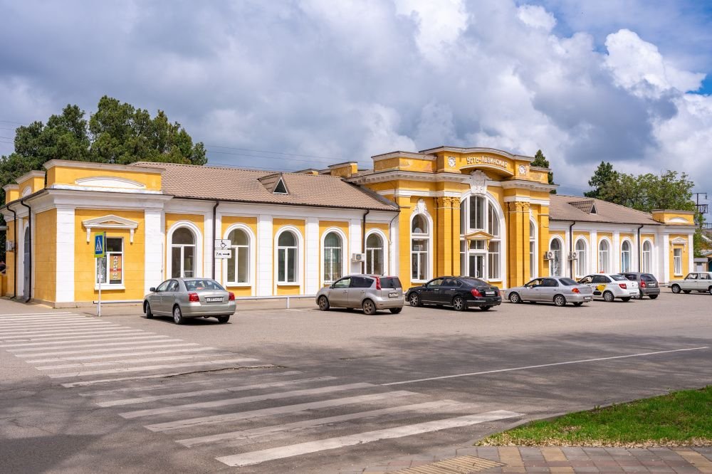 В Усть-Лабинском районе электричка насмерть сбила пенсионерку