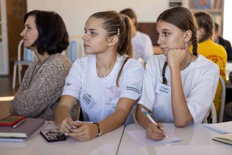 Участники «Школы стажёров»