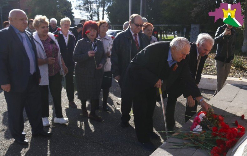Возложение цветов