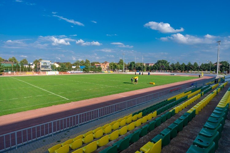Стадион «Кубань» в Усть-Лабинске