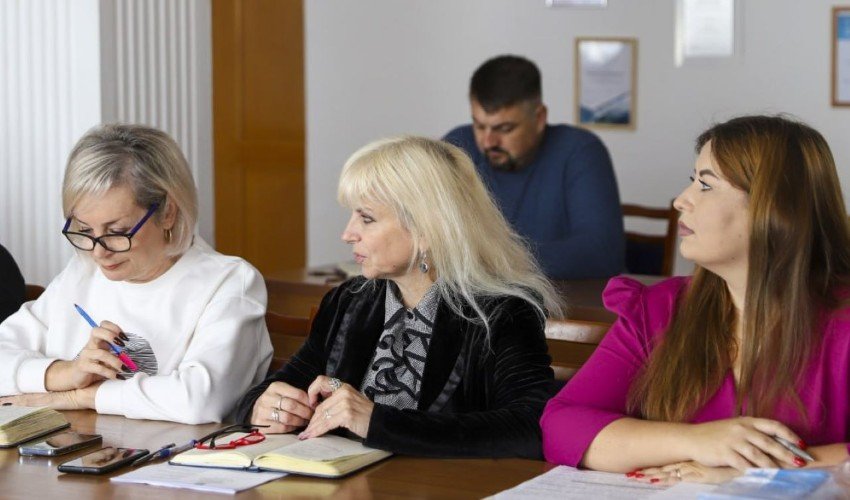 На планёрке