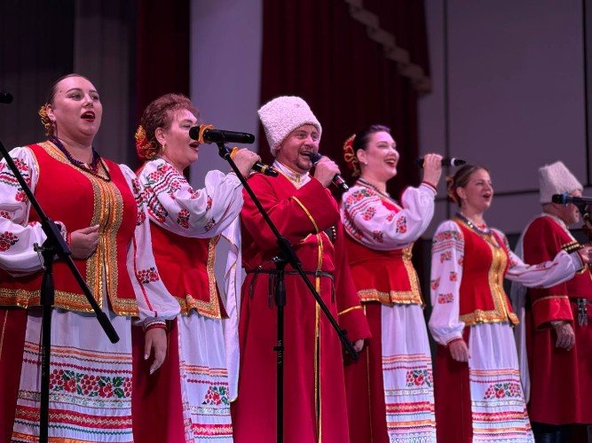 Выступление ансамбля