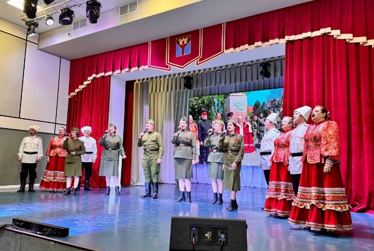 Вокальные ансамбли «Хмель» и «Элегия»