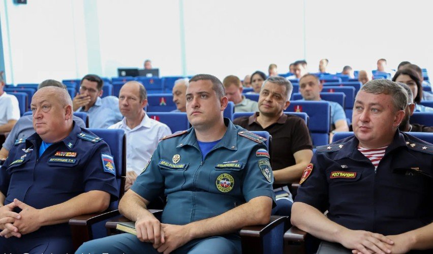 В администрации Усть-Лабинского района обсудили безопасность стратегических объектов