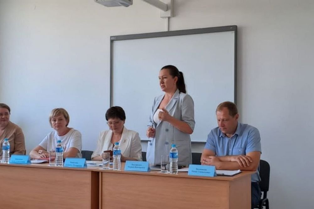 В Ладожском многопрофильном техникуме прошло обучение методам профилактики употребления учащимися наркотиков