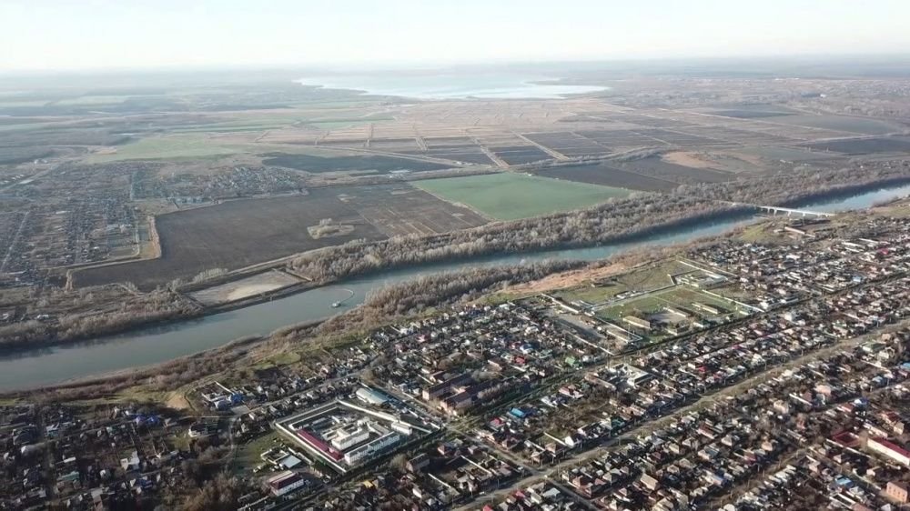График работ городских отделов и служб в праздничных дни