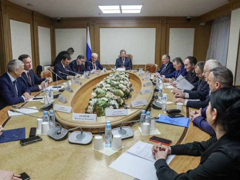 Алексей Езубов принял участие в первой сессии Госдумы и заседании аграрного комитета