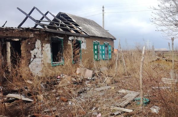 В Усть-Лабинском районе подарили дом погорельцам