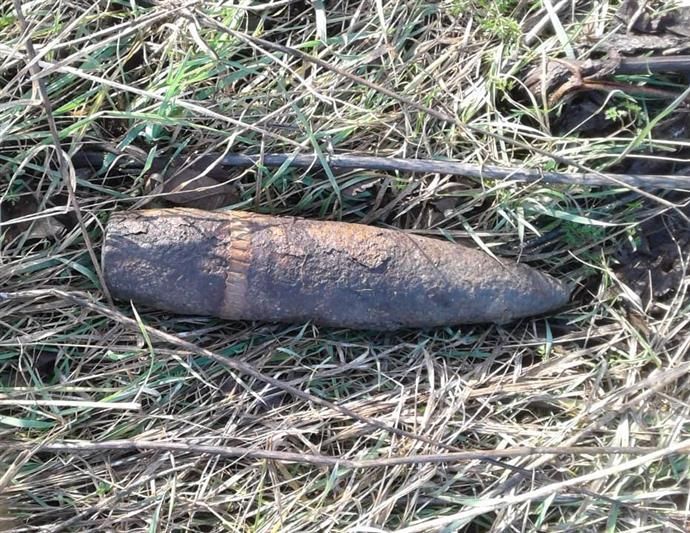 Эхо войны: мужчина из Усть-Лабинска нашел в огороде снаряд времен Великой Отечественной войны