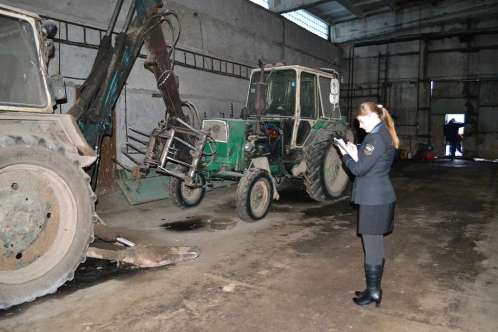 В Новокубанском районе под арест попала сельскохозяйственная техника