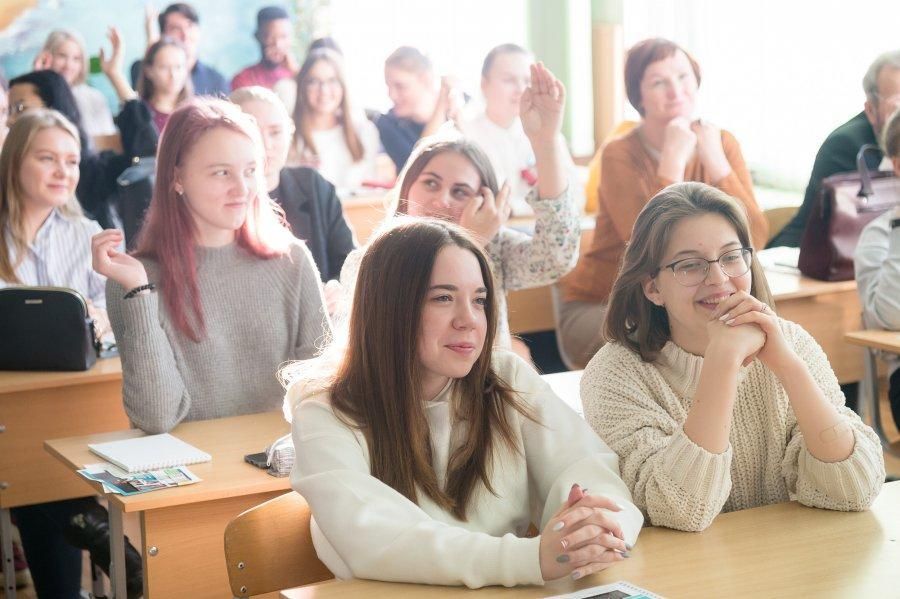 Одиннадцатиклассники Усть-Лабинска готовятся к итоговому сочинению
