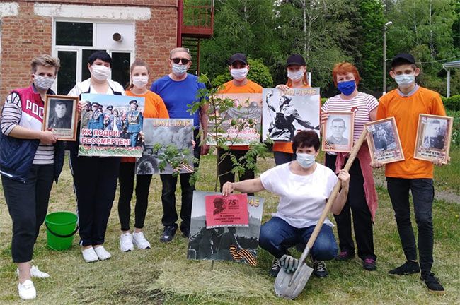 Сад Памяти появился рядом с тихорецким техникумом