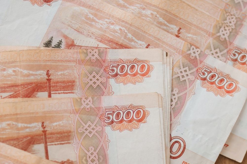 Зарплата бюджетников в Краснодарском крае выросла на 7,2%